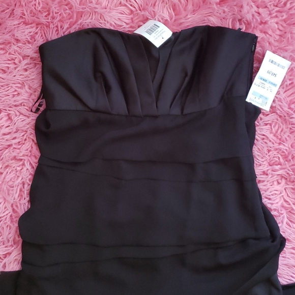 Strapless maxi gown - Picture 2 of 6